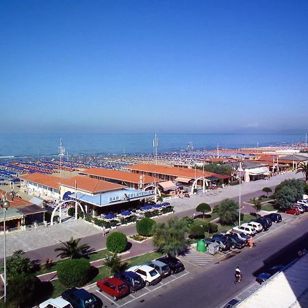 Villino Caproni Διαμέρισμα Βιαρέτζιο Εξωτερικό φωτογραφία