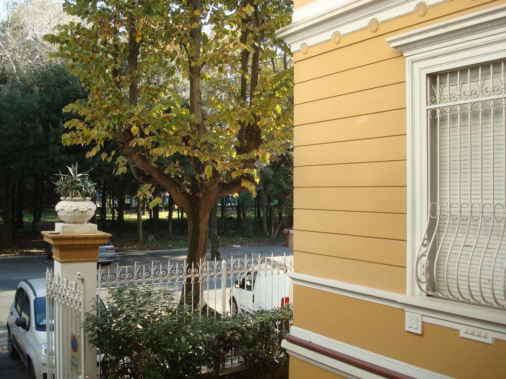 Villino Caproni Διαμέρισμα Βιαρέτζιο Εξωτερικό φωτογραφία